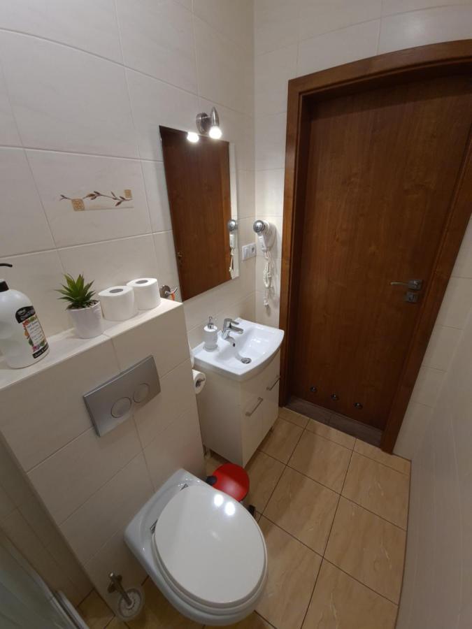 אוסטריצקי דולנה Apartamenty Belska Centrum מראה חיצוני תמונה