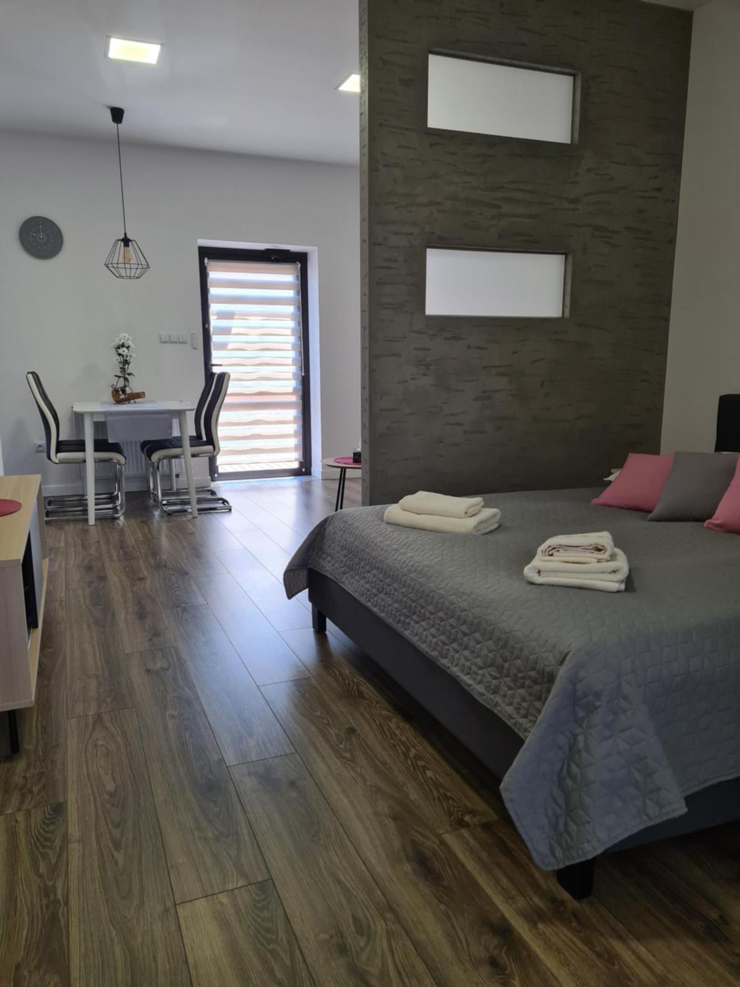 אוסטריצקי דולנה Apartamenty Belska Centrum מראה חיצוני תמונה